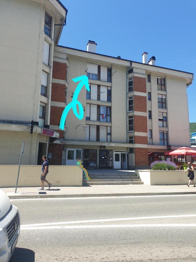 Apartman Medo Lägenhet Korenica Exteriör bild