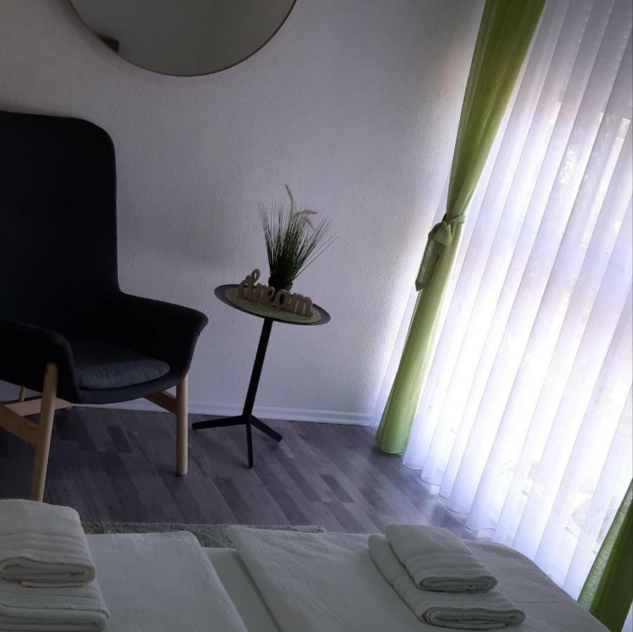 Apartman Medo Lägenhet Korenica Exteriör bild