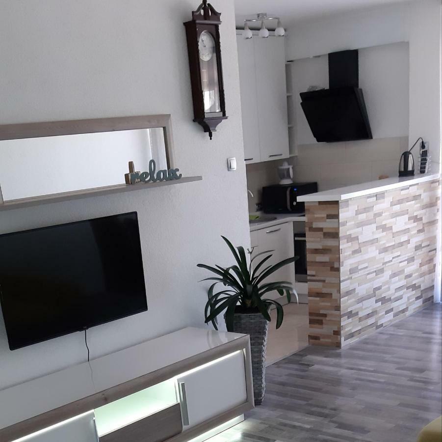 Apartman Medo Lägenhet Korenica Exteriör bild