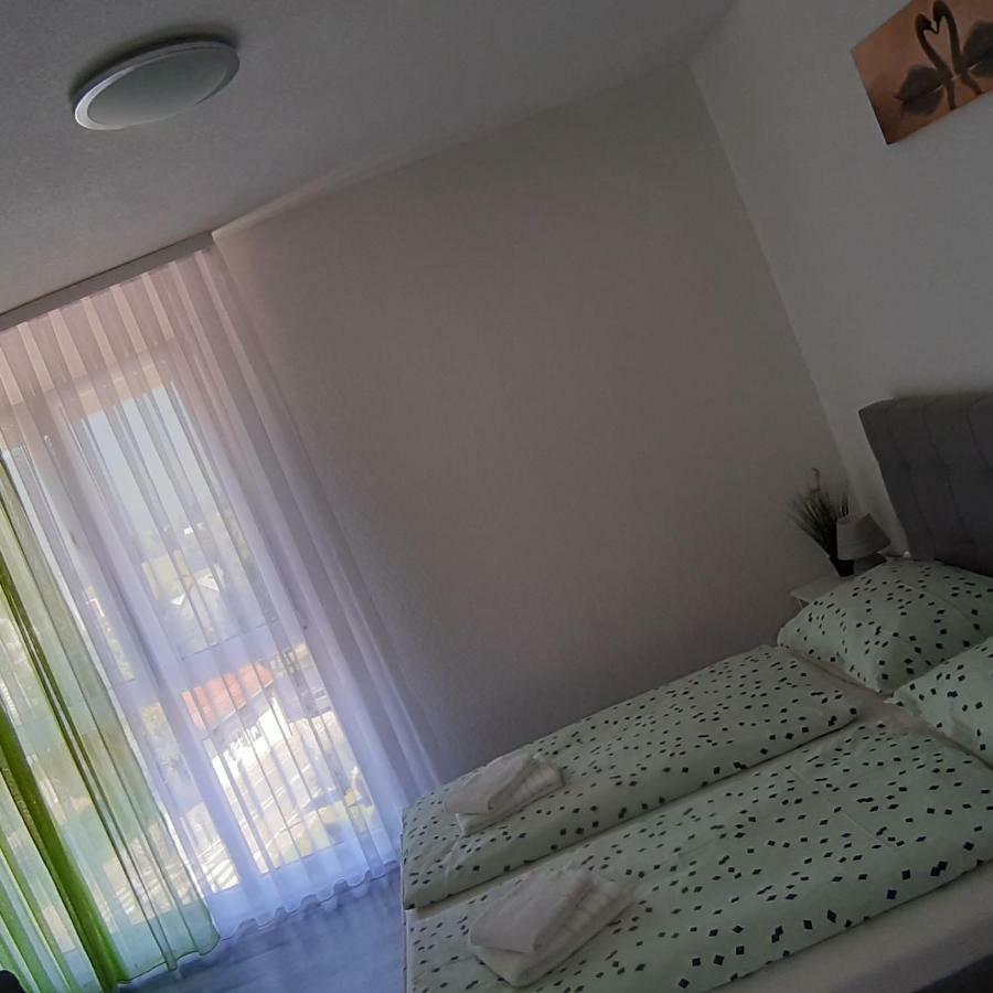 Apartman Medo Lägenhet Korenica Exteriör bild